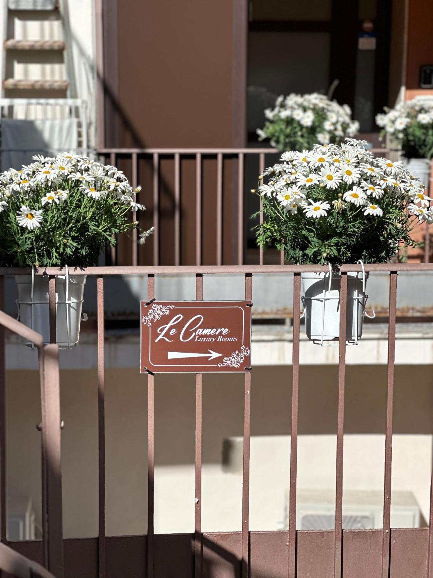 Le Camere Luxury Rooms Siracusa Syracuse Exterior photo
