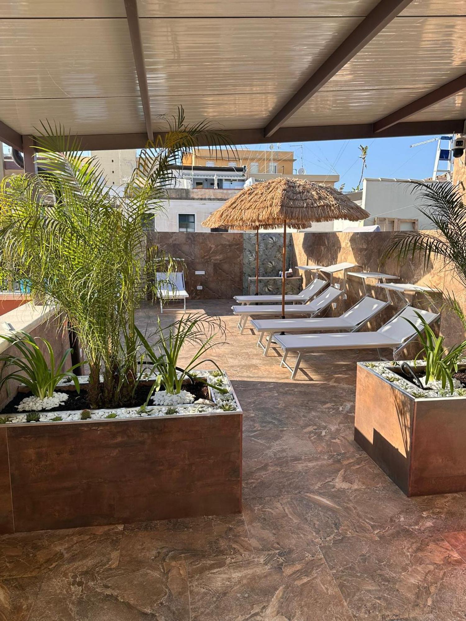 Le Camere Luxury Rooms Siracusa Syracuse Exterior photo